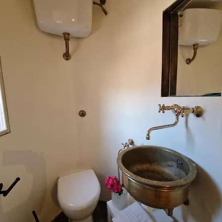 Vendégház Palazzo Rosselmini 3*