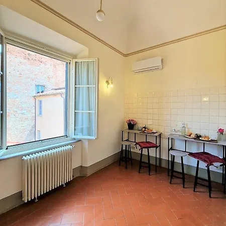 Palazzo Rosselmini *