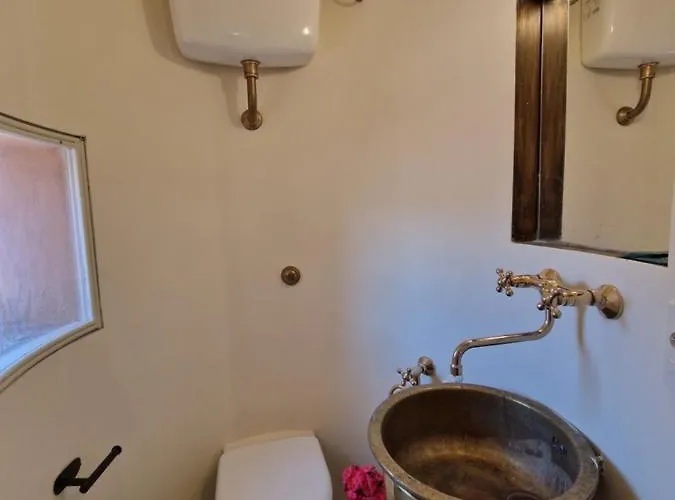 Palazzo Rosselmini 게스트하우스 3*