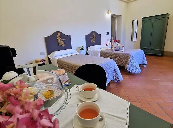 게스트하우스 Palazzo Rosselmini 3*