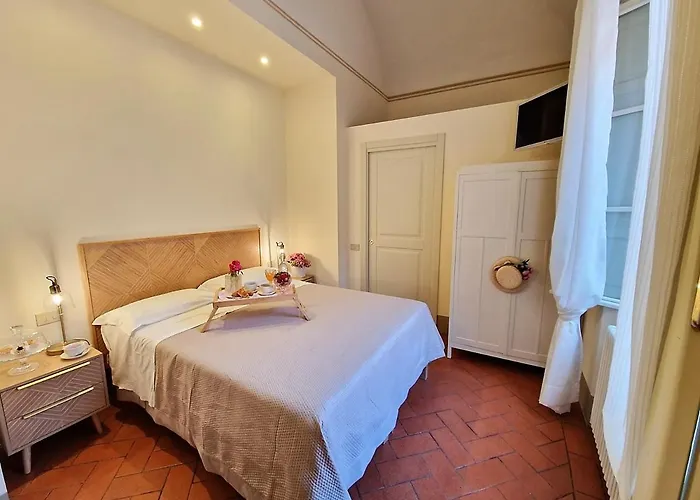 Palazzo Rosselmini 3*